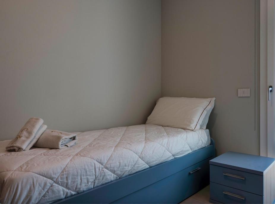 Malvezzi Apartments 데센자노델가르다 외부 사진