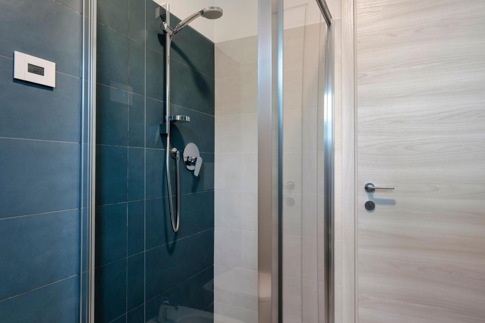 Malvezzi Apartments 데센자노델가르다 외부 사진
