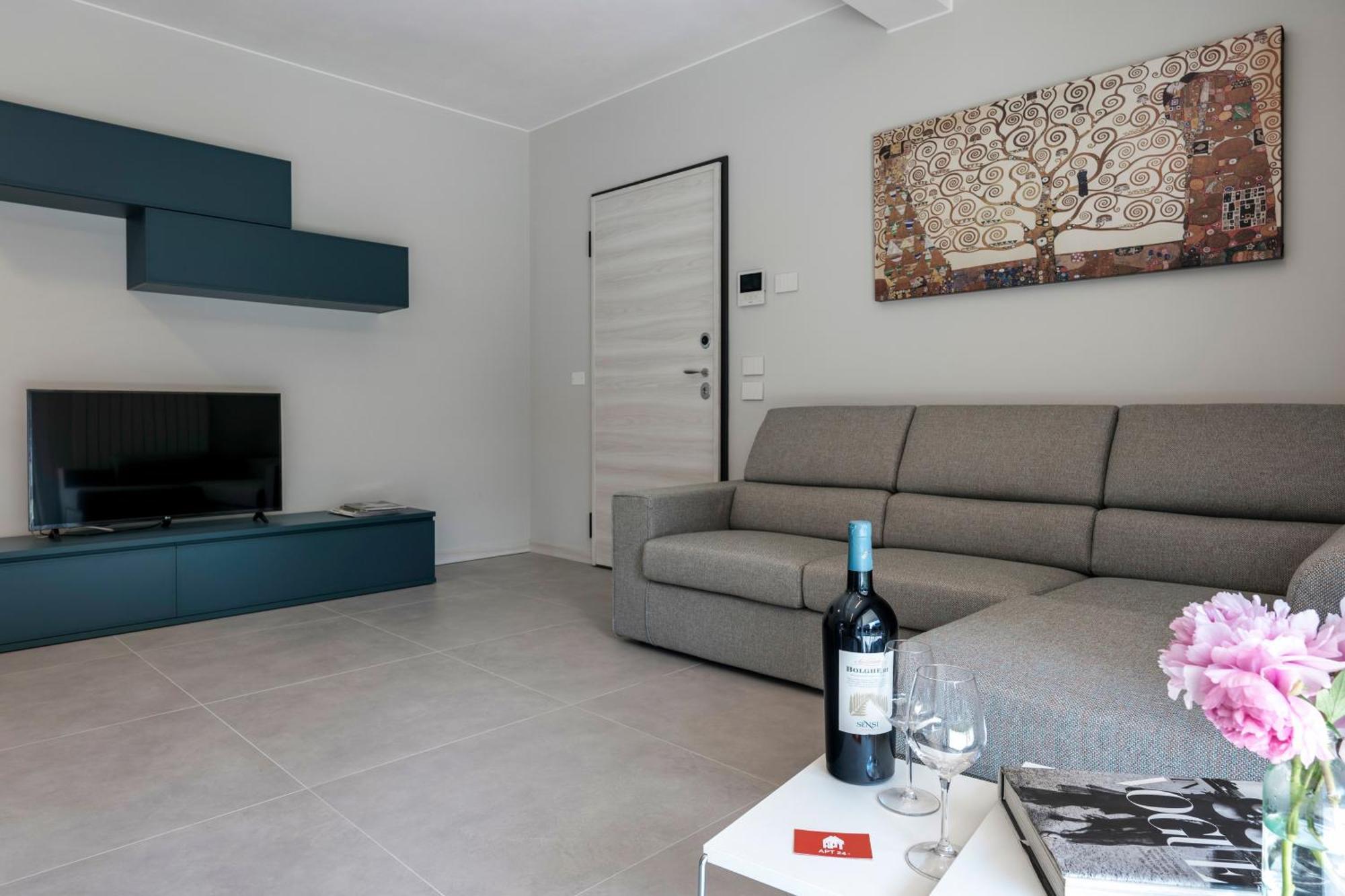 Malvezzi Apartments 데센자노델가르다 외부 사진