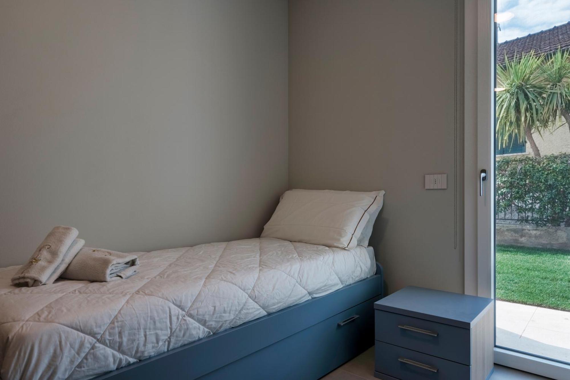 Malvezzi Apartments 데센자노델가르다 외부 사진